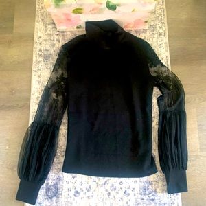 Black Lace Long Sleeve Top 🖤
